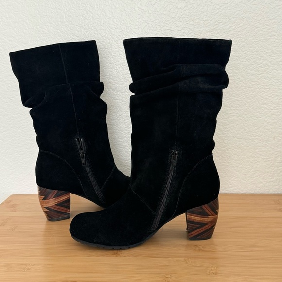 L'AMOUR DES PIEDS Rouched  Suede Black Leather Boots Size 7.5 - Picture 3 of 13